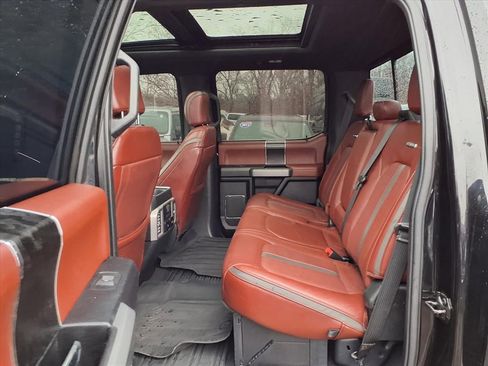 Used 2019 Ford F450 Platinum w/ Platinum Ultimate Package image 11