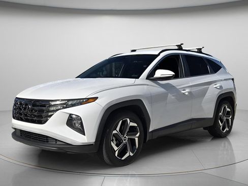 Used 2022 Hyundai Tucson SEL w/ Convenience + Premium Package FWD image 9