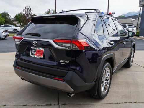 Used 2021 Toyota RAV4 Limited AWD/4WD image 8