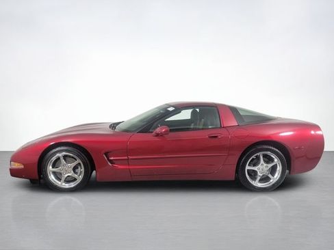 Used 2001 Chevrolet Corvette Coupe RWD image 6