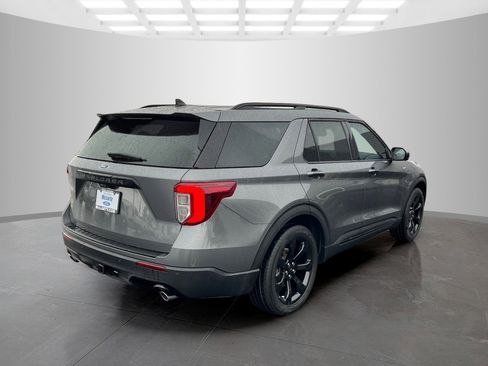 Used 2023 Ford Explorer ST-Line w/ Class IV Trailer Tow Package image 4