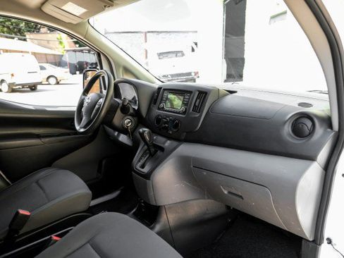 Used 2019 Nissan NV200 S w/ Cruise Control Package FWD image 11
