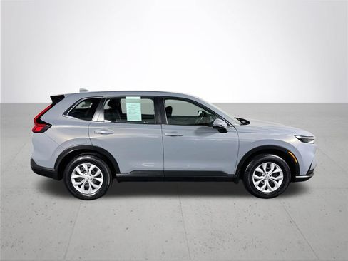 Used 2024 Honda CR-V LX image 5