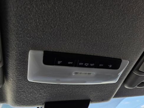 New 2025 Nissan Kicks Play S image 22