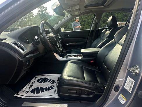 Used 2016 Acura TLX w/ Technology Package image 9