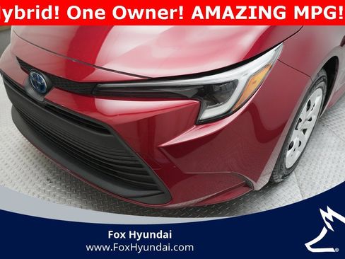 Used 2023 Toyota Corolla LE image 22