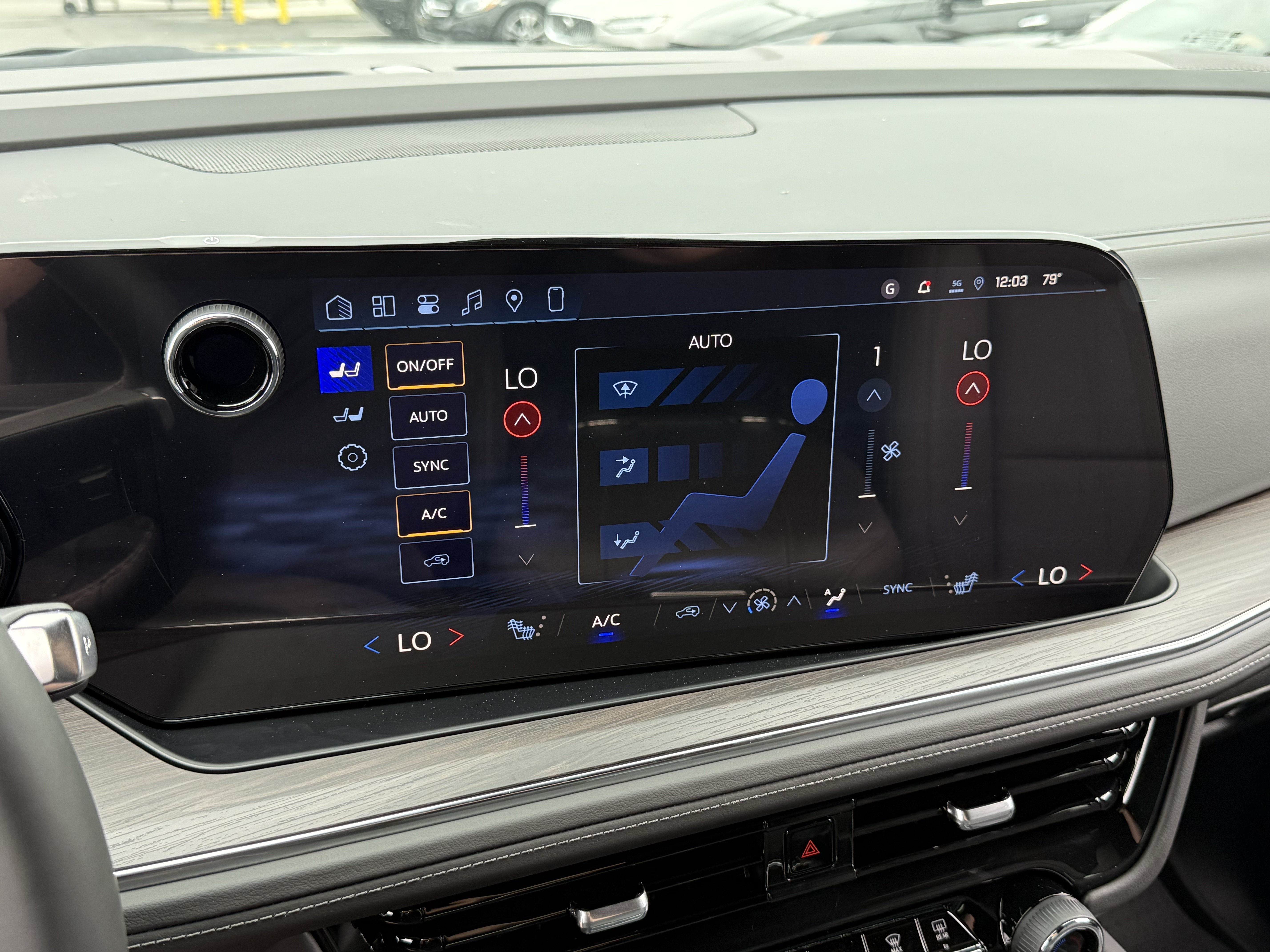 New 2027 Chevrolet Tahoe LT w/ Comfort Package RWD image 29