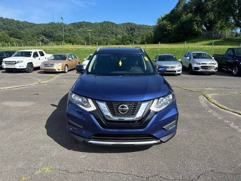 Used 2020 Nissan Rogue S w/ Special Edition Package AWD/4WD image 3