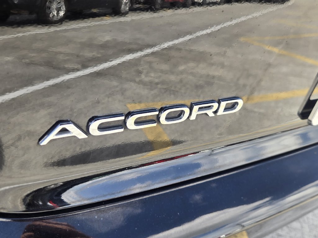 Certified 2023 Honda Accord EX image 15