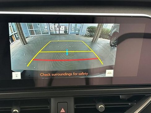 New 2026 Lexus UX 300h FWD image 17