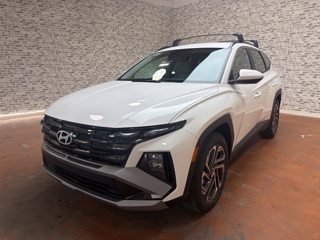 New 2026 Hyundai Tucson SEL Plus FWD image 3