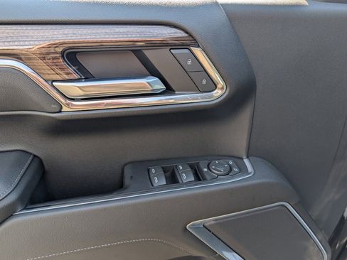 Used 2022 Chevrolet Silverado 1500 LT Trail Boss w/ Protection Package image 30