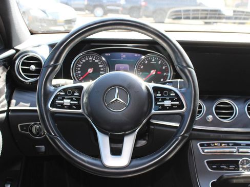 Used 2019 Mercedes-Benz E 300 w/ Premium 1 Package image 18