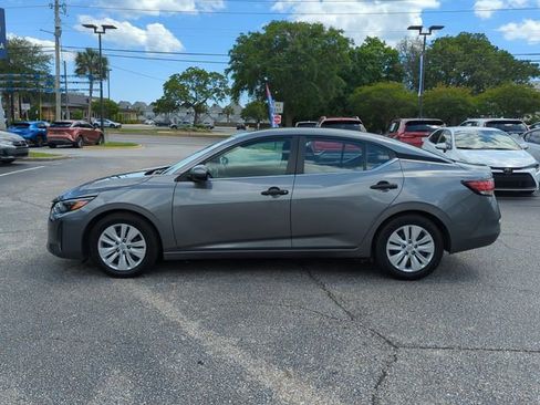 Used 2024 Nissan Sentra S FWD image 7