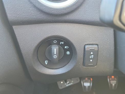 Used 2015 Ford Fiesta ST image 16