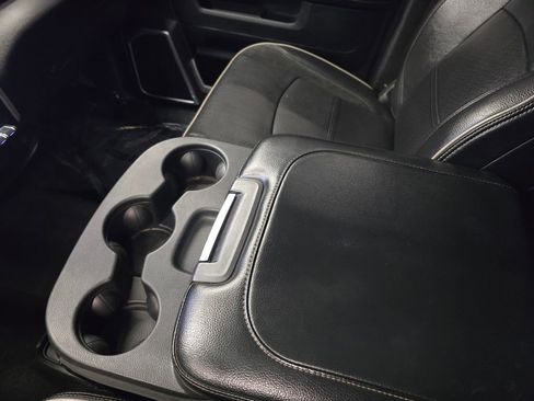 Used 2024 RAM 2500 Laramie image 33