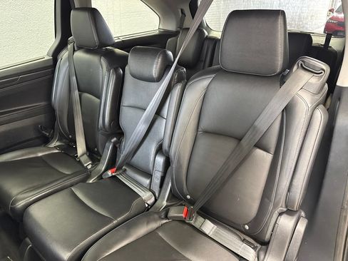Used 2023 Honda Odyssey Touring image 27