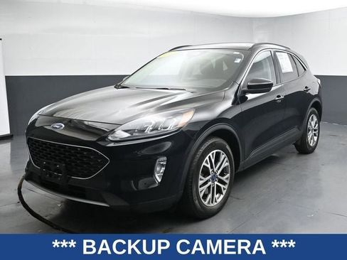Used 2022 Ford Escape SEL w/ Technology Package AWD/4WD image 5