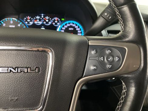 Used 2019 GMC Yukon Denali w/ Open Road Package image 21