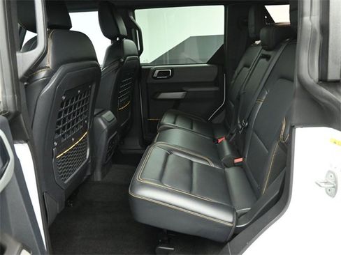 Certified 2023 Ford Bronco Badlands w/ Sasquatch Package image 21