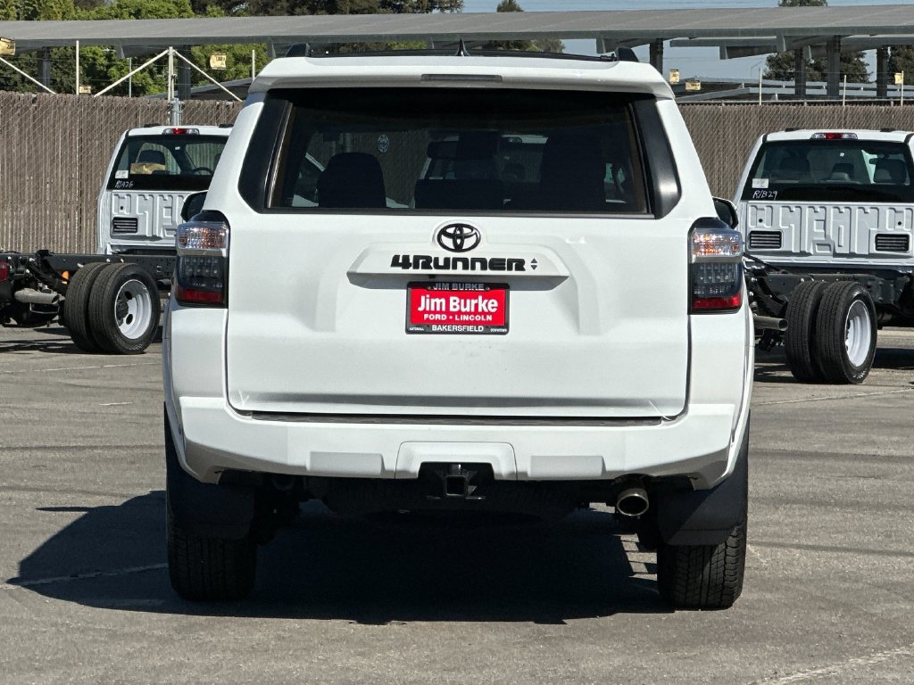 Used 2024 Toyota 4Runner SR5 RWD image 4