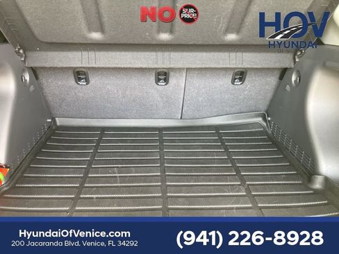 Certified 2024 Hyundai Kona SEL w/ Convenience Package FWD image 28