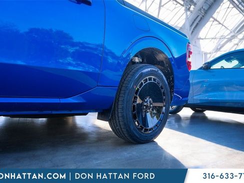New 2025 Ford Maverick Lobo image 29