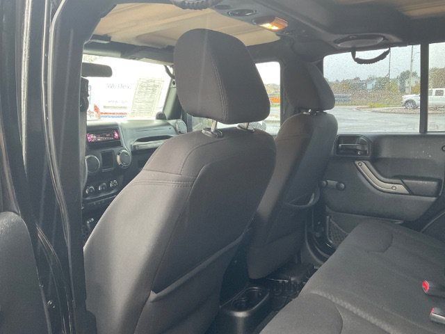 Used 2013 Jeep Wrangler Unlimited Sport AWD/4WD image 16