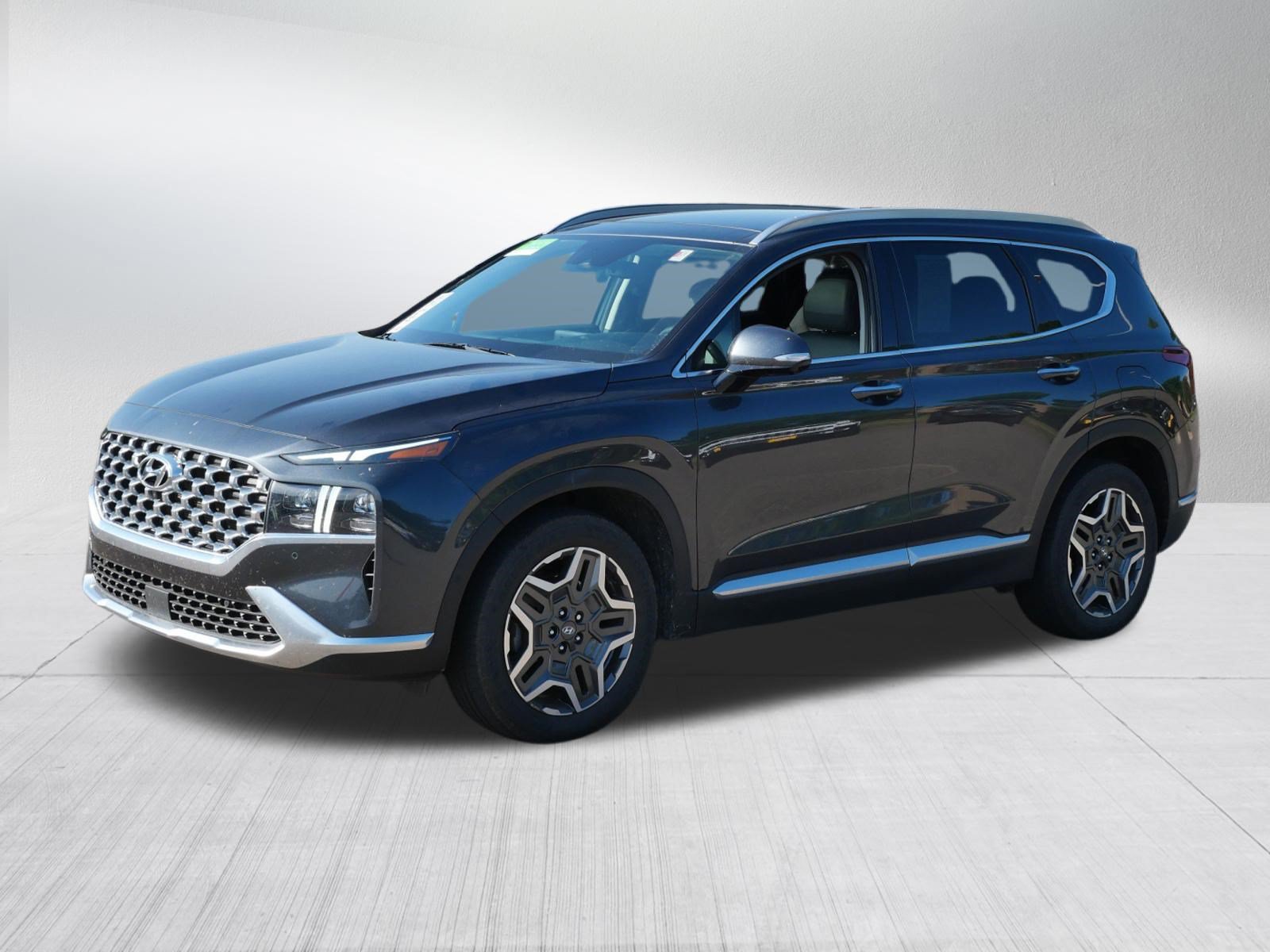 Used 2022 Hyundai Santa Fe Limited FWD image 3