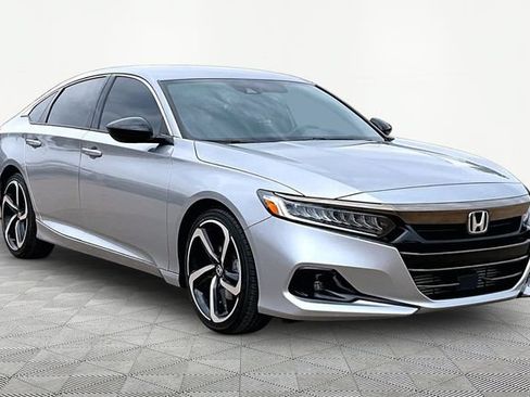 Used 2022 Honda Accord Sport image 11