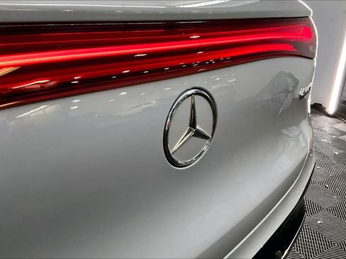 Used 2023 Mercedes-Benz EQS 580 4MATIC SUV image 29