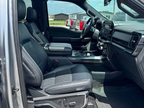 Used 2022 Ford F150 Lariat w/ Equipment Group 502A High AWD/4WD image 14