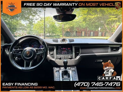 Used 2018 Porsche Macan GTS AWD/4WD image 2