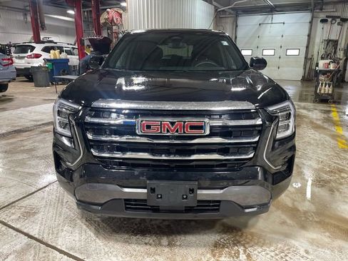 Used 2026 GMC Terrain Elevation image 3