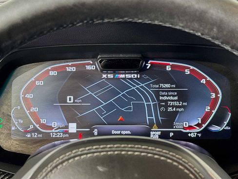 Used 2021 BMW X5 M50i w/ Executive Package image 12