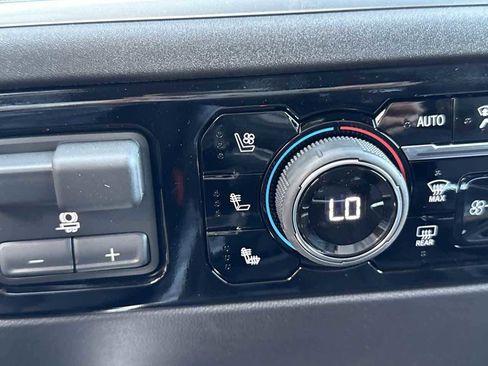 New 2026 Chevrolet Silverado 1500 LTZ w/ LTZ Premium Package image 22