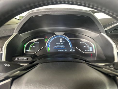 Used 2018 Honda Clarity Touring image 26