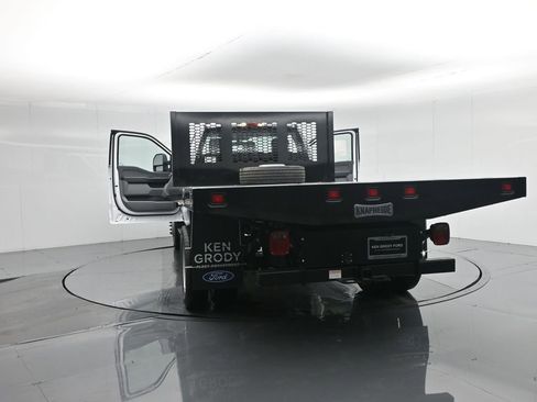 New 2025 Ford F450 XL w/ XL Chrome Package image 28