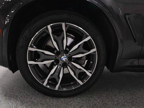 Used 2024 BMW X3 sDrive30i w/ Premium Package RWD image 5