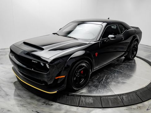 Used 2018 Dodge Challenger SRT Demon image 4