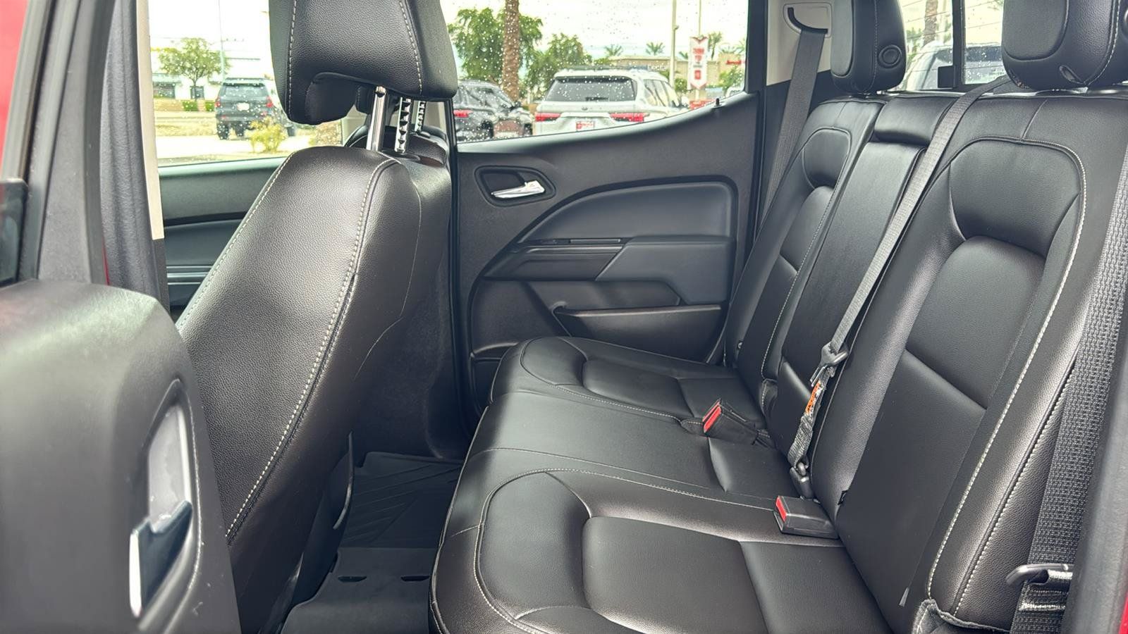 Used 2021 Chevrolet Colorado Z71 AWD/4WD image 30