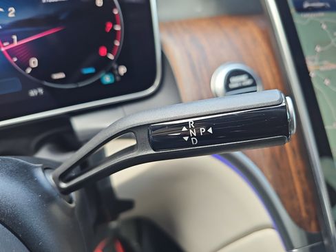 New 2026 Mercedes-Benz GLC 300 image 25