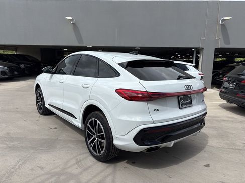 New 2026 Audi Q5 Premium Plus AWD/4WD image 8