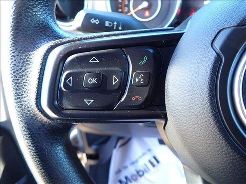 Used 2020 Jeep Wrangler Unlimited Sport image 13