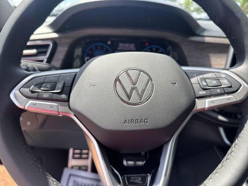 New 2026 Volkswagen Atlas SEL Premium R-Line image 23