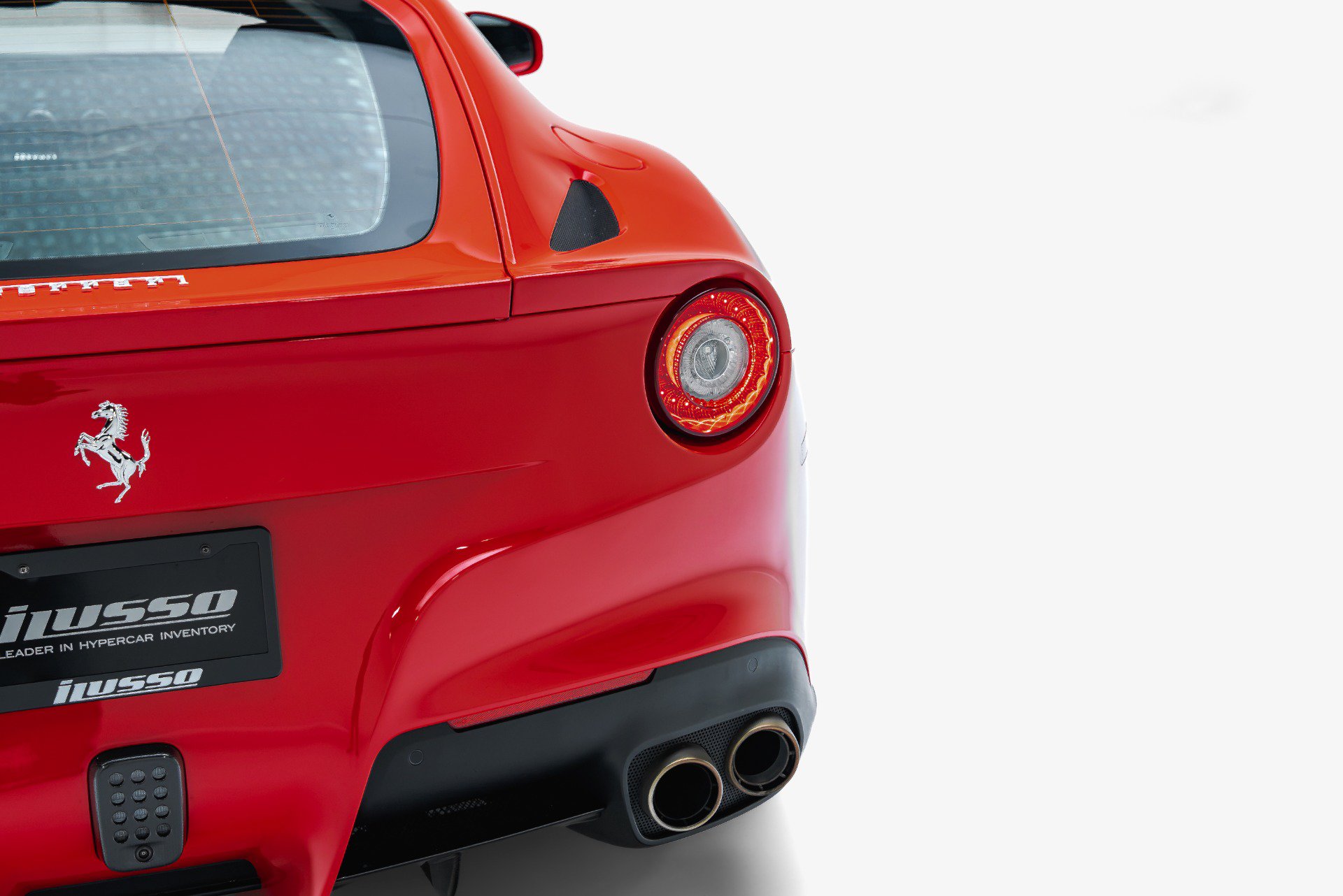 Used 2017 Ferrari F12 Berlinetta RWD image 41