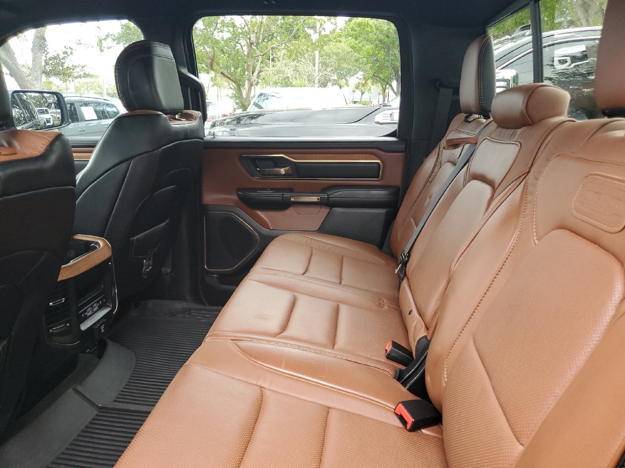Used 2024 RAM 1500 Limited AWD/4WD image 11
