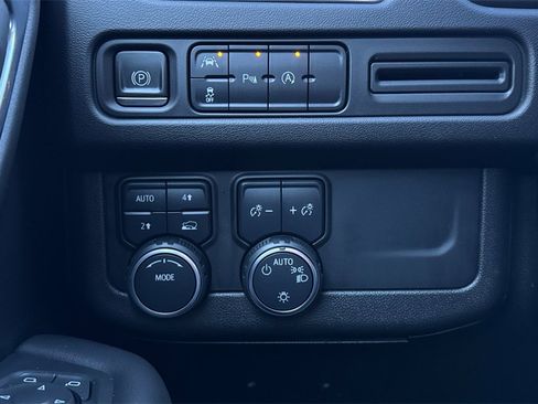 Certified 2023 Chevrolet Tahoe RST w/ Sport Performance Package image 34