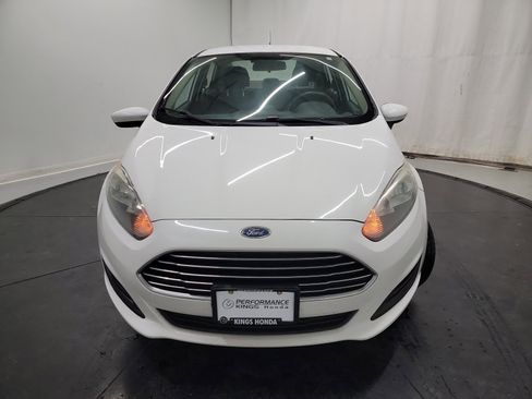 Used 2016 Ford Fiesta S image 2