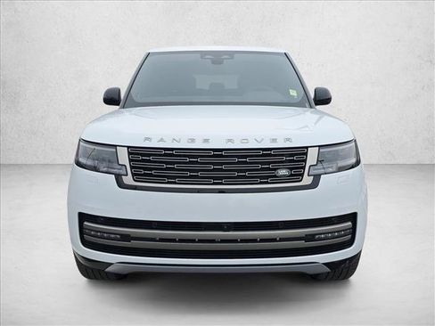 New 2026 Land Rover Range Rover Long Wheelbase SE image 2